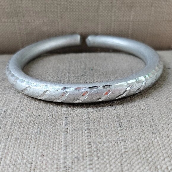 Men Bracelet Silver Tone Fashion Jewelry Thick Metal Cuff Wrist Band Size 7 inch - Picture 8 of 10
